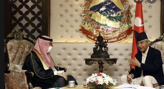 प्रधानमन्त्री देउवासँग साउदी राजकुमार फैसल बिनको भेटवार्ता